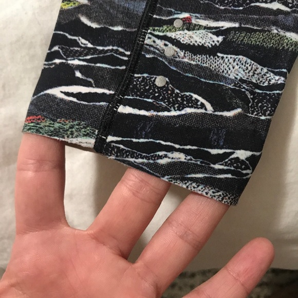 Lululemon pants - Picture 2 of 3